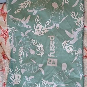 Fused Hawaii Towel